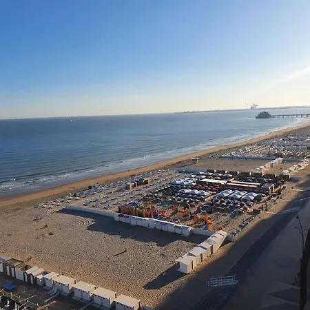 Penthouse En Front De ! بلانكنبرخ